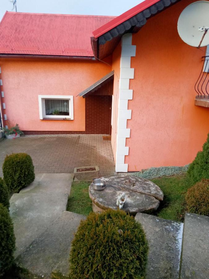 Agroturystyka U Janosika Bozkow Экстерьер фото